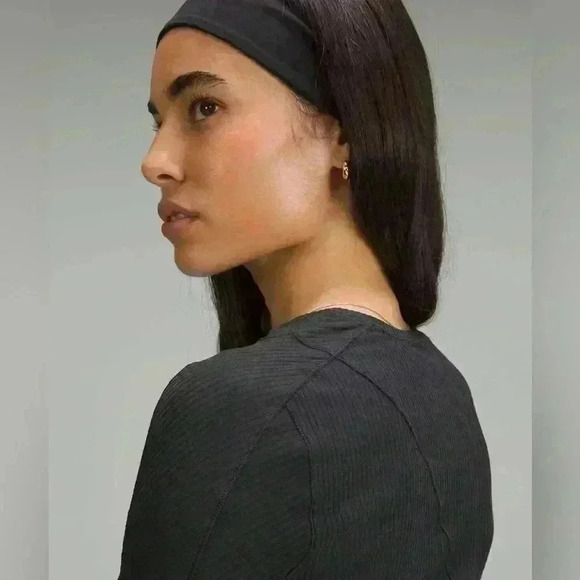 Lululemon 🍋 Asymmetrical  Ribbed Cotton T-Shirt - Picture 4 of 5